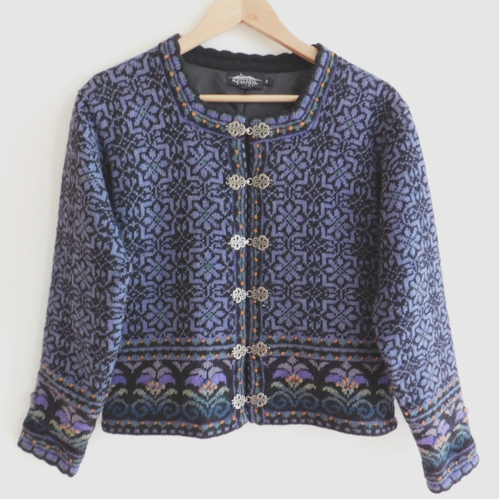 Vintage Icelandic Design Sweater Womens Small Cardigan Purple Lined Floral Zip